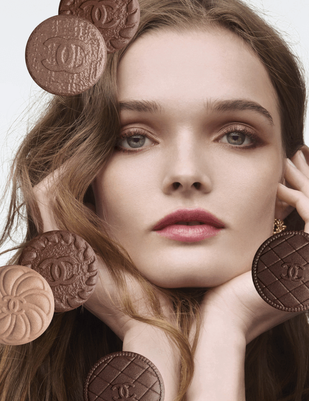CHANEL's LES 4 OMBRES BOUTONS — Dossier Magazine